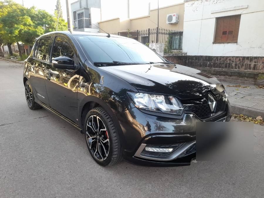 Renault Sandero RS 2.0 Sport